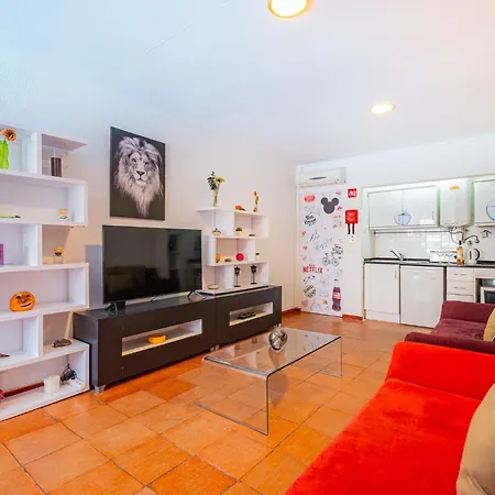 Milos By Algarve Vacation アルブフェイラ